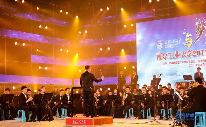 1�����ֺ����������� (1)000.jpg